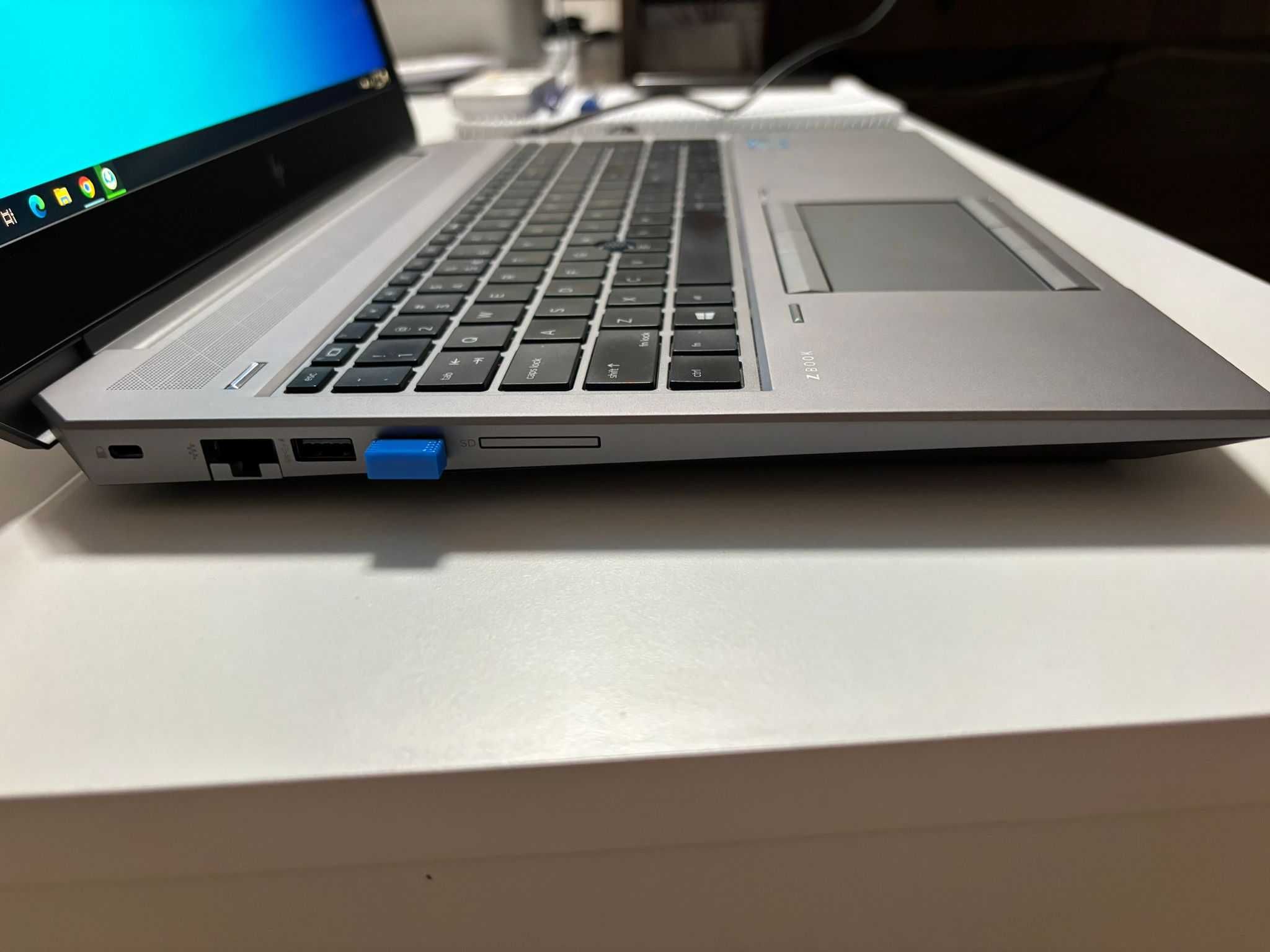 Laptop HP Mobile WorkStation ZBook 15 G5, 15.6", i7-8850H, 32 GB RAM