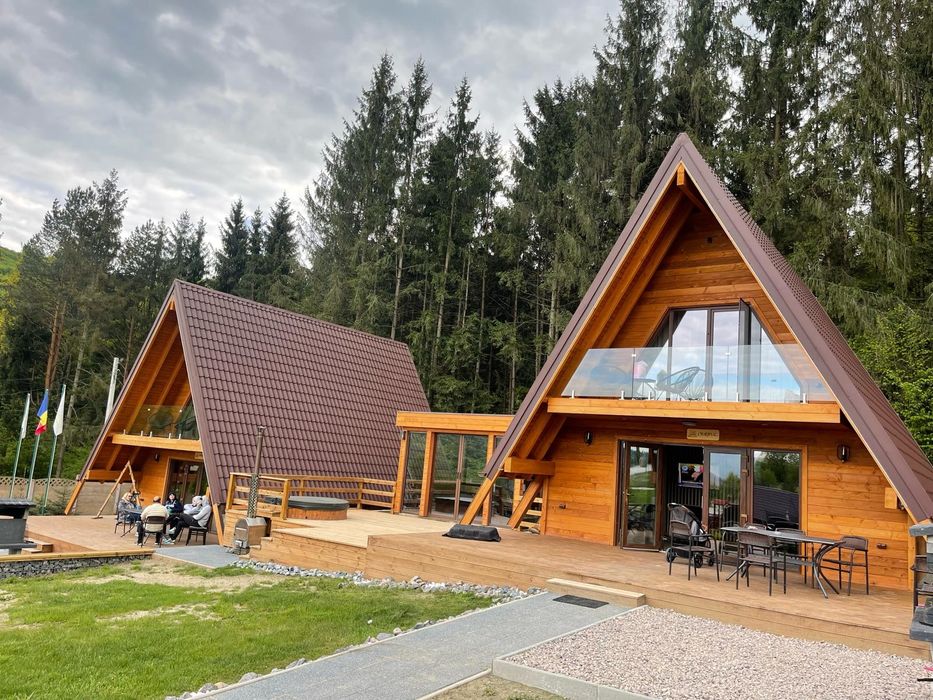 Doriți o casa din lemn, o cabana, un foișor sau o casuta de vacanta,,,