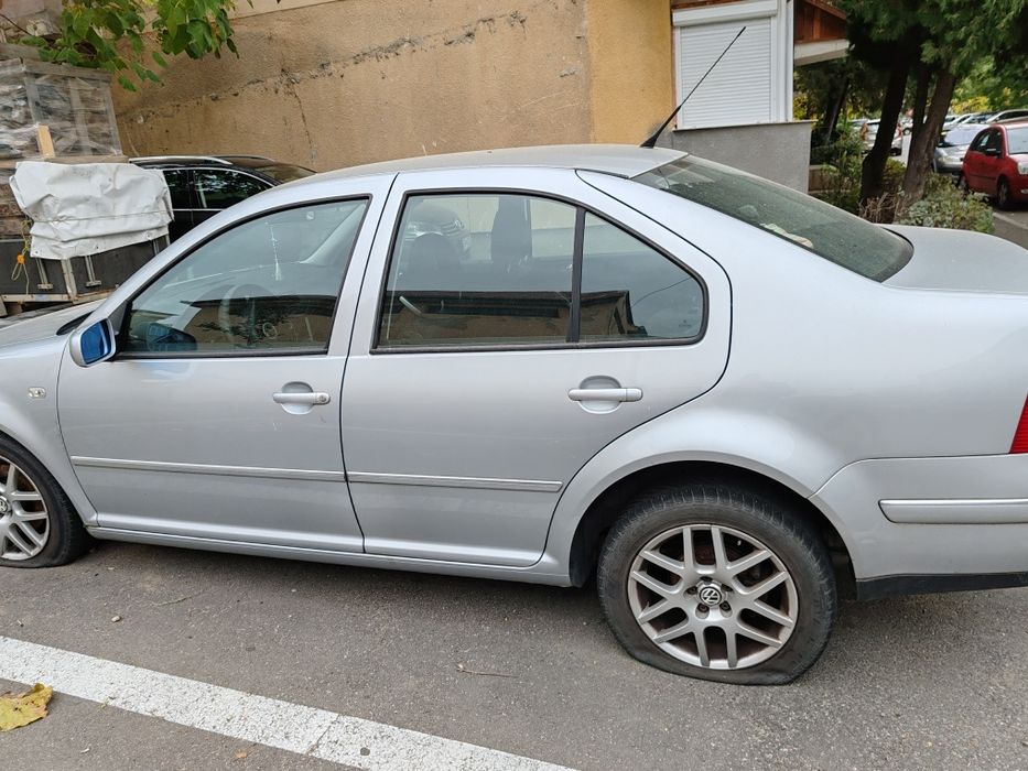 Vând vw bora 1.6 fsi benzina,