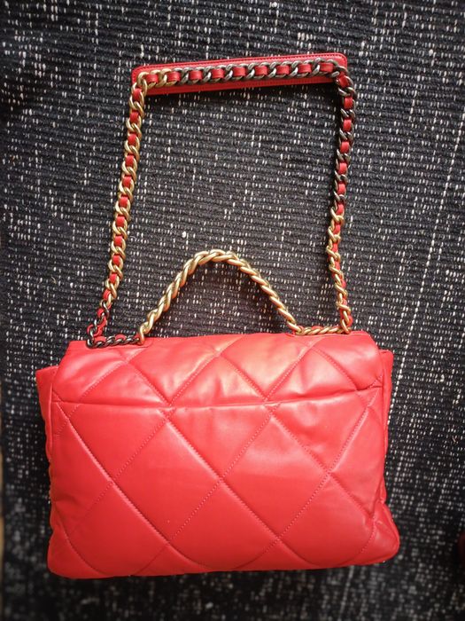 Chanel 19 чанти ест.кожа