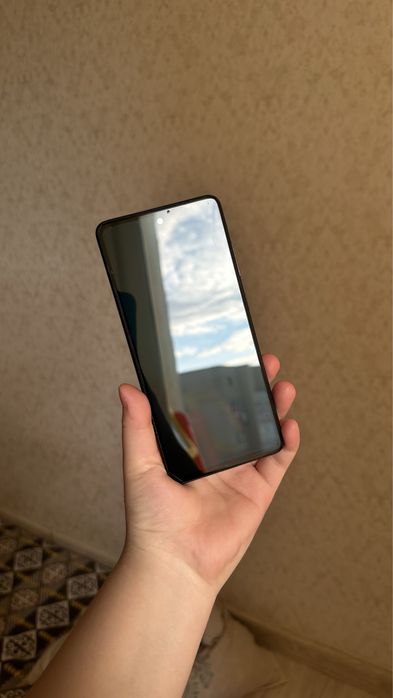 Продам телефон Samsung Galaxy A52