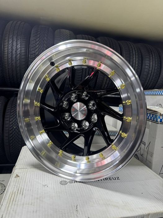 R15  shiroki 8 SAKA