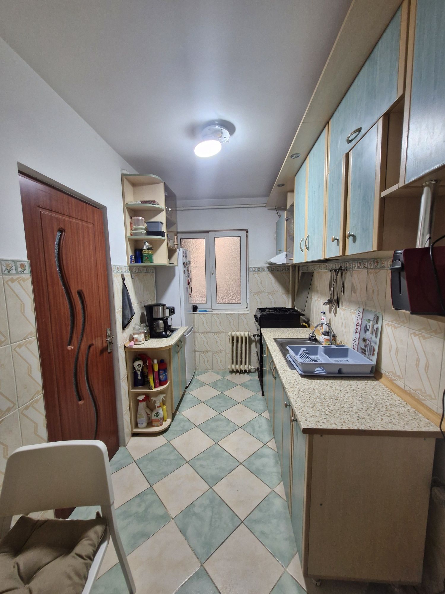 Caut colegă de apartament studentă (sunt și eu studentă)