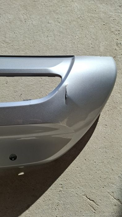 Kia sonet orqa bamfer sotiladi