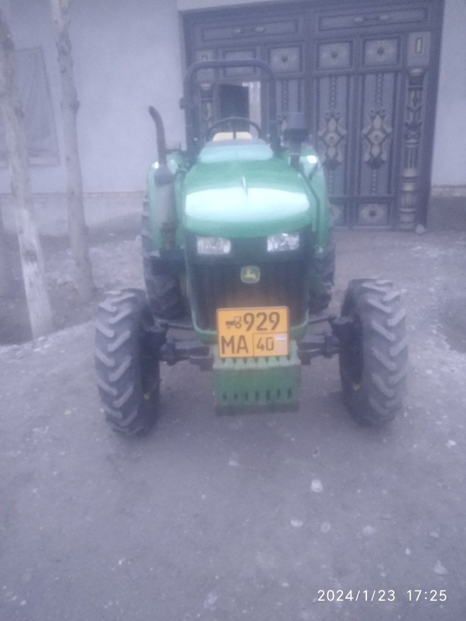 Jonderi mini traktor