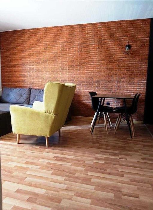 Дава се под наем Двустаен апартамент в Бургас, Лазур - 58 кв.м за 229.5 € - Снимка #1