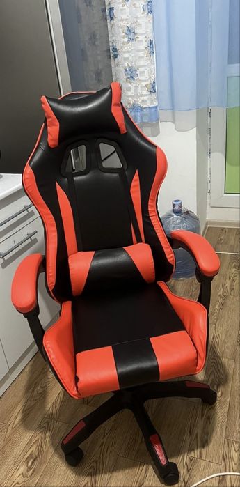 Продам компьютерное кресло