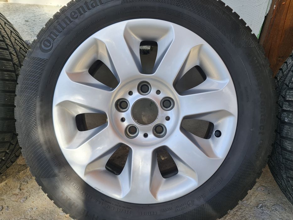 Продавам 4 джанти за BMW style 115 със зимни гуми