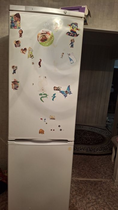 Холодильник  на запчасти