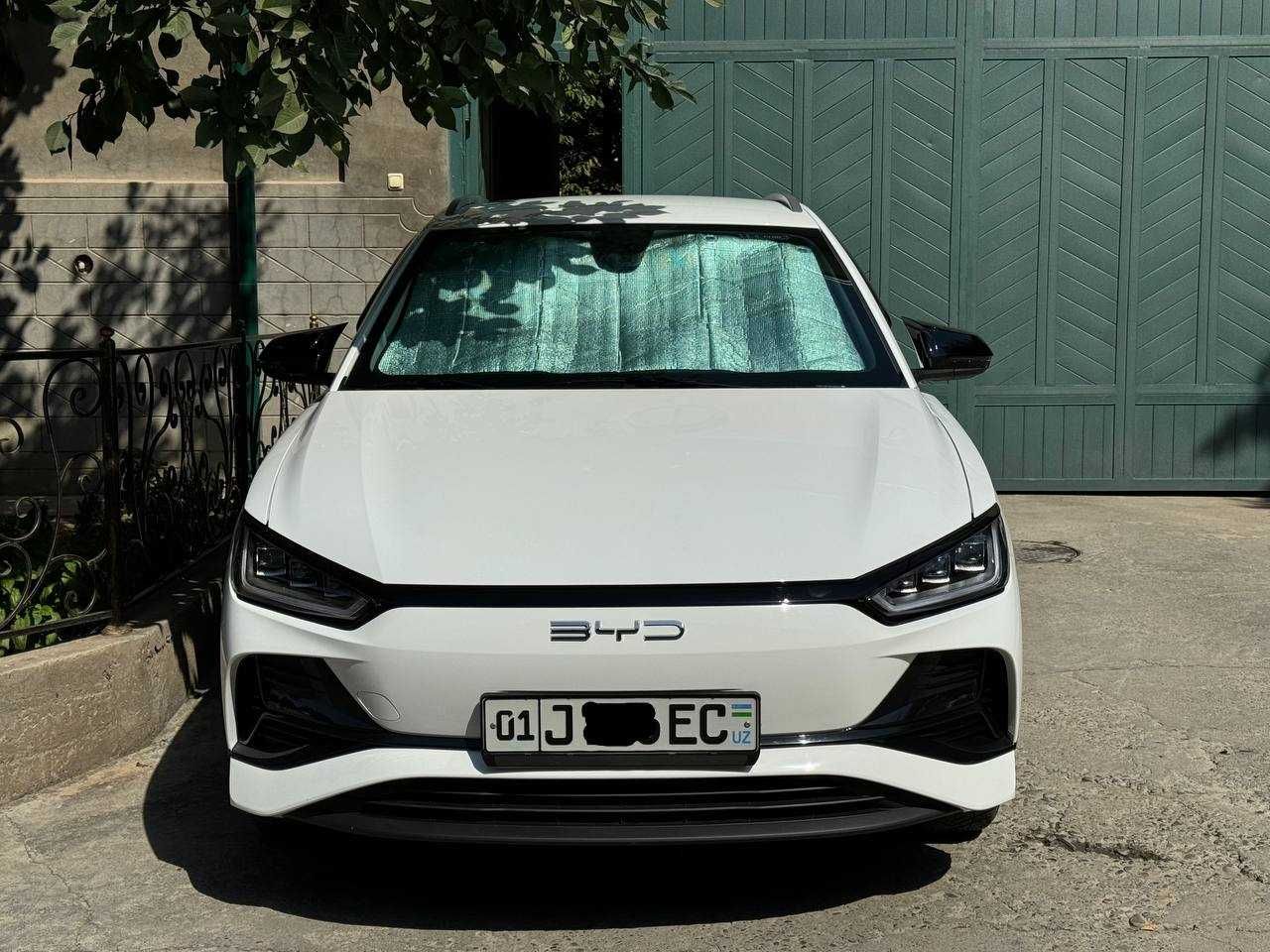 Накладка спортивная чёрная на боковое зеркало BYD E2, Qin plus,Chazor