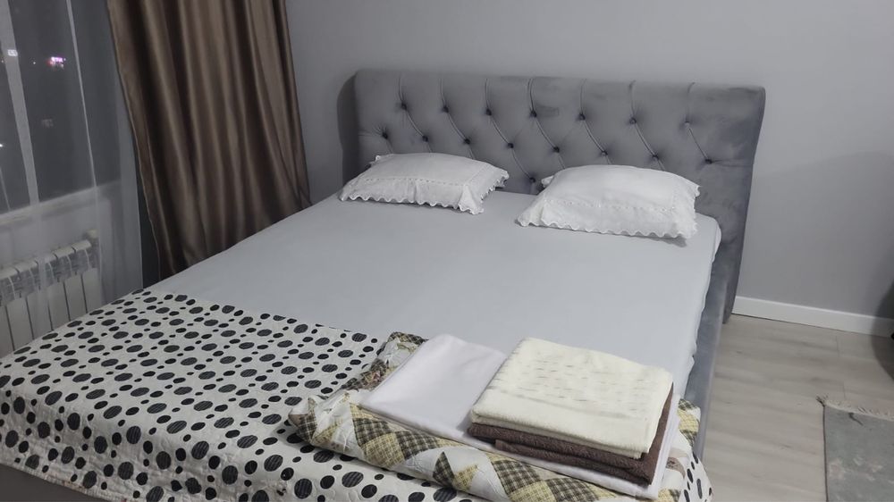 Сдам квартиру посуточно в Жк Аккенте