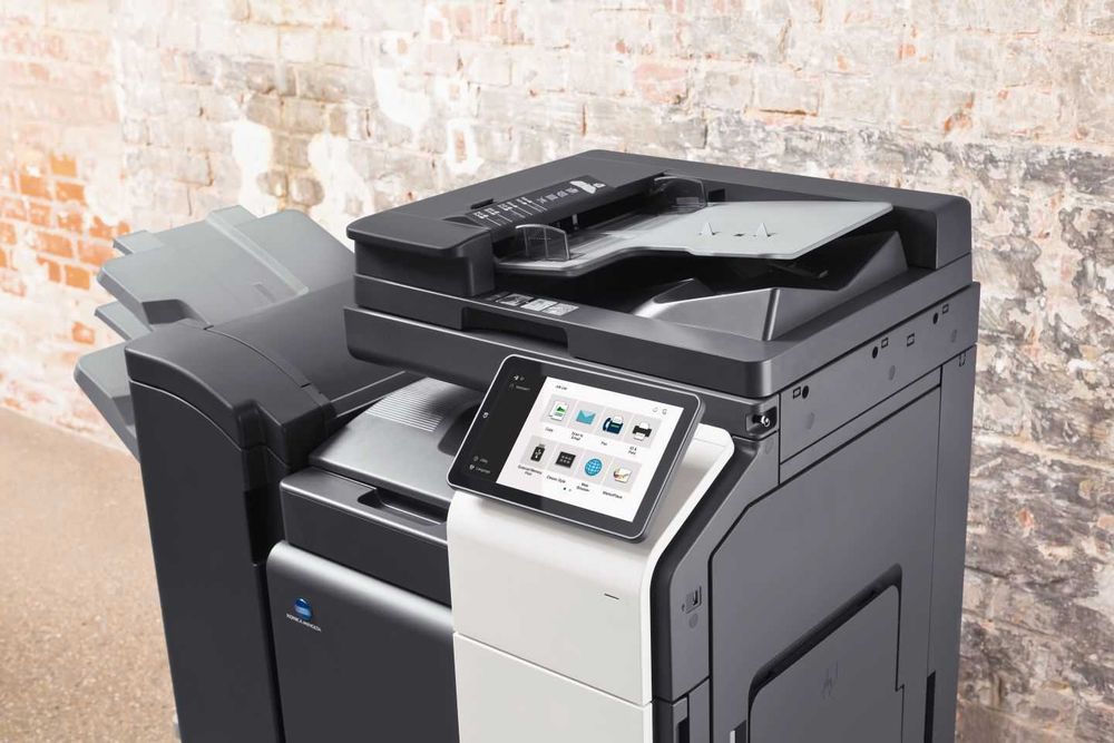 Copiator Color Multifunctional Konica Minolta Bizhub C300i