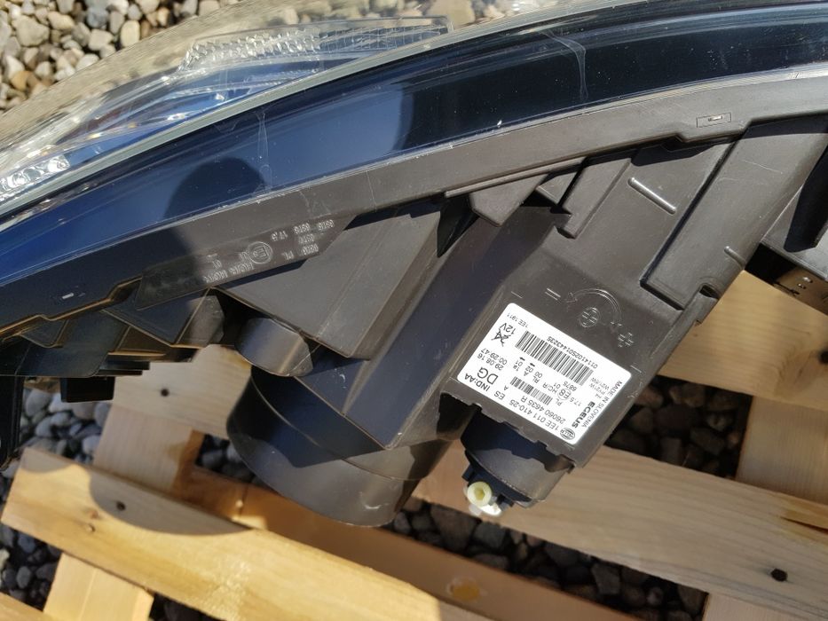 Far stânga/dreapta Renault Trafic,Vivaro,Primastar,Talento 1EE01141025