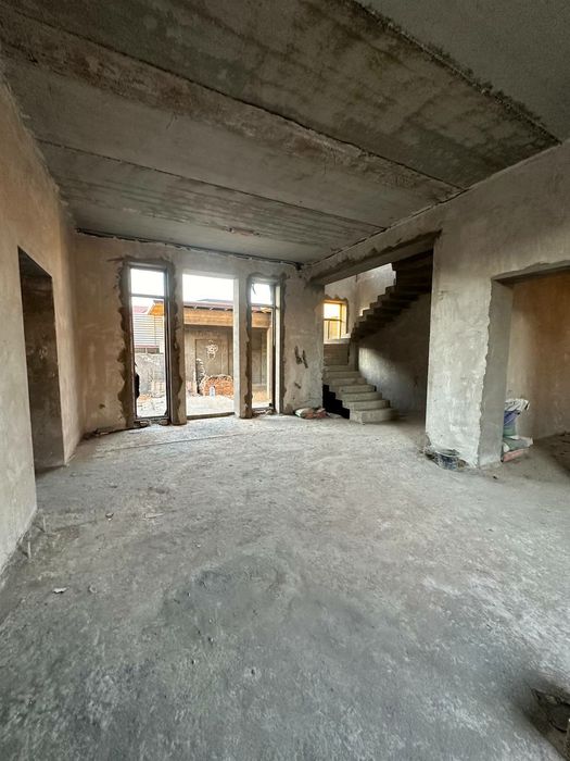 Киров, Олмазор куча 4,5 сот 8 хона