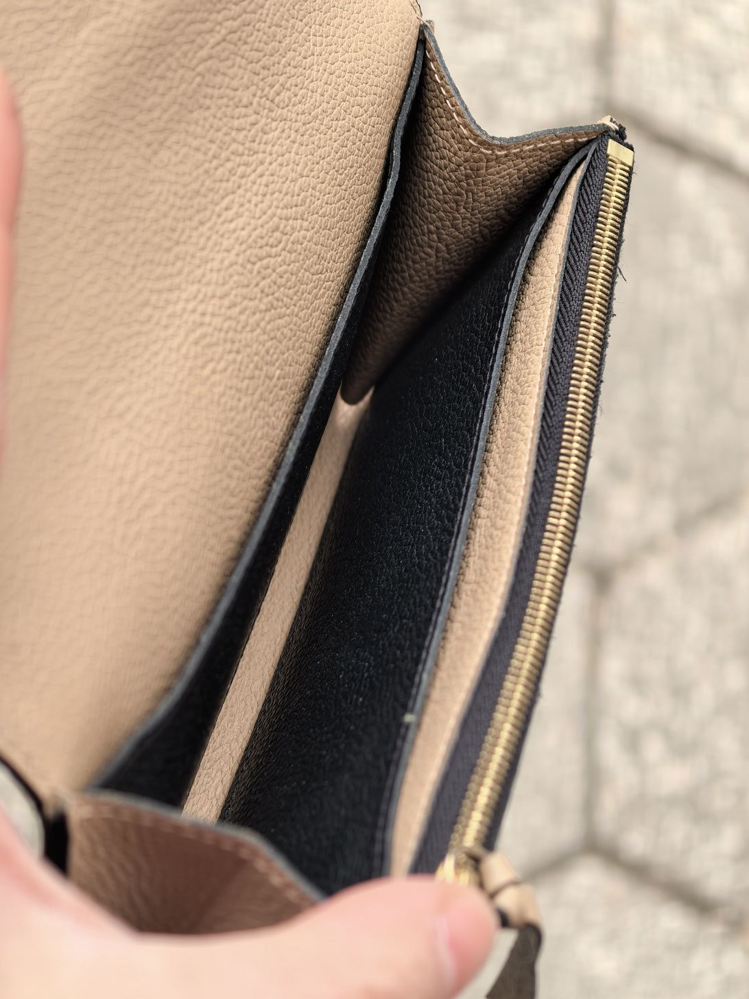 Louis Vuitton Sarah Empriente Monogram Wallet