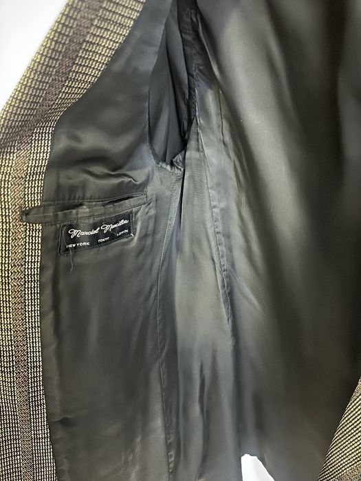 Ekskuluzifni kiyimlar qishki