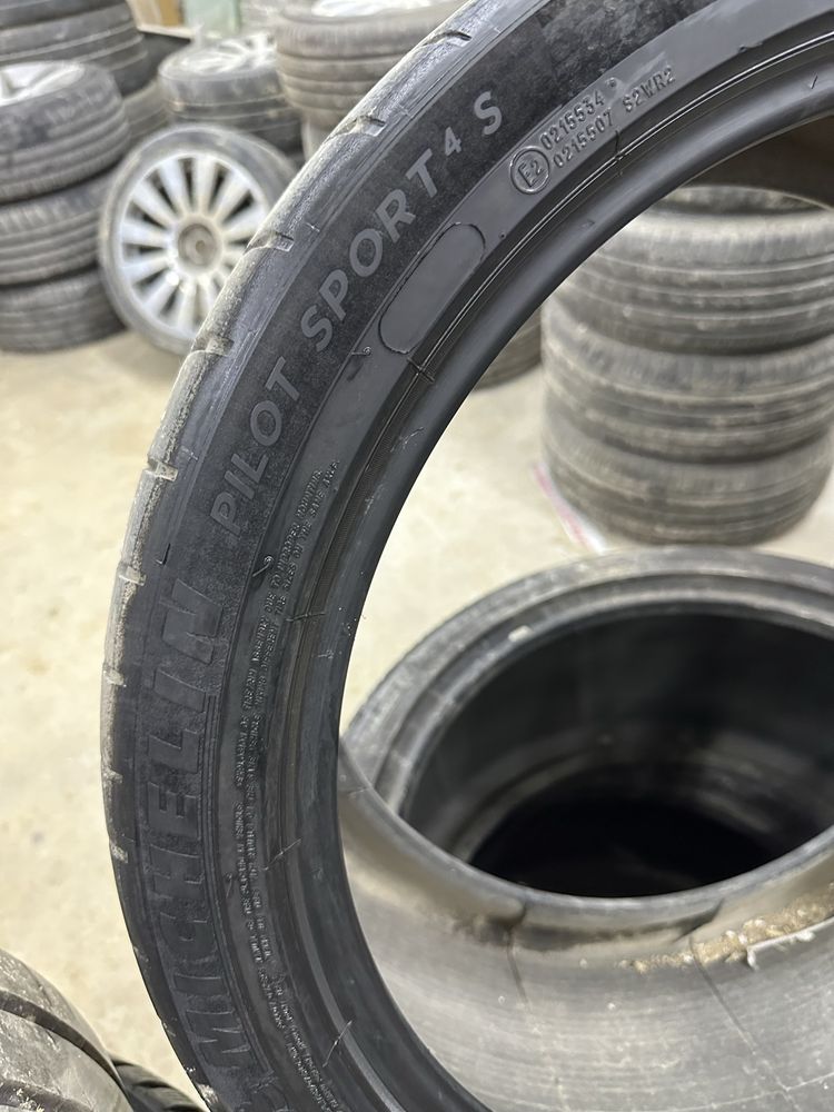 275/35/R21 michelin pilot sport 4S