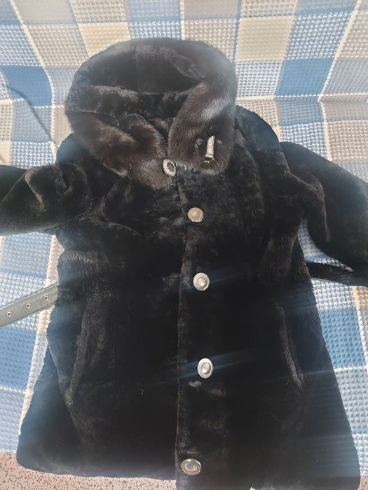 Продам Шуба мутоновая