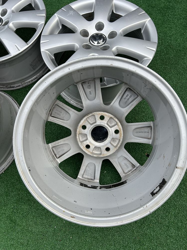 5x112 16 ски оринални vw golf 5 pasat touran kadi saran