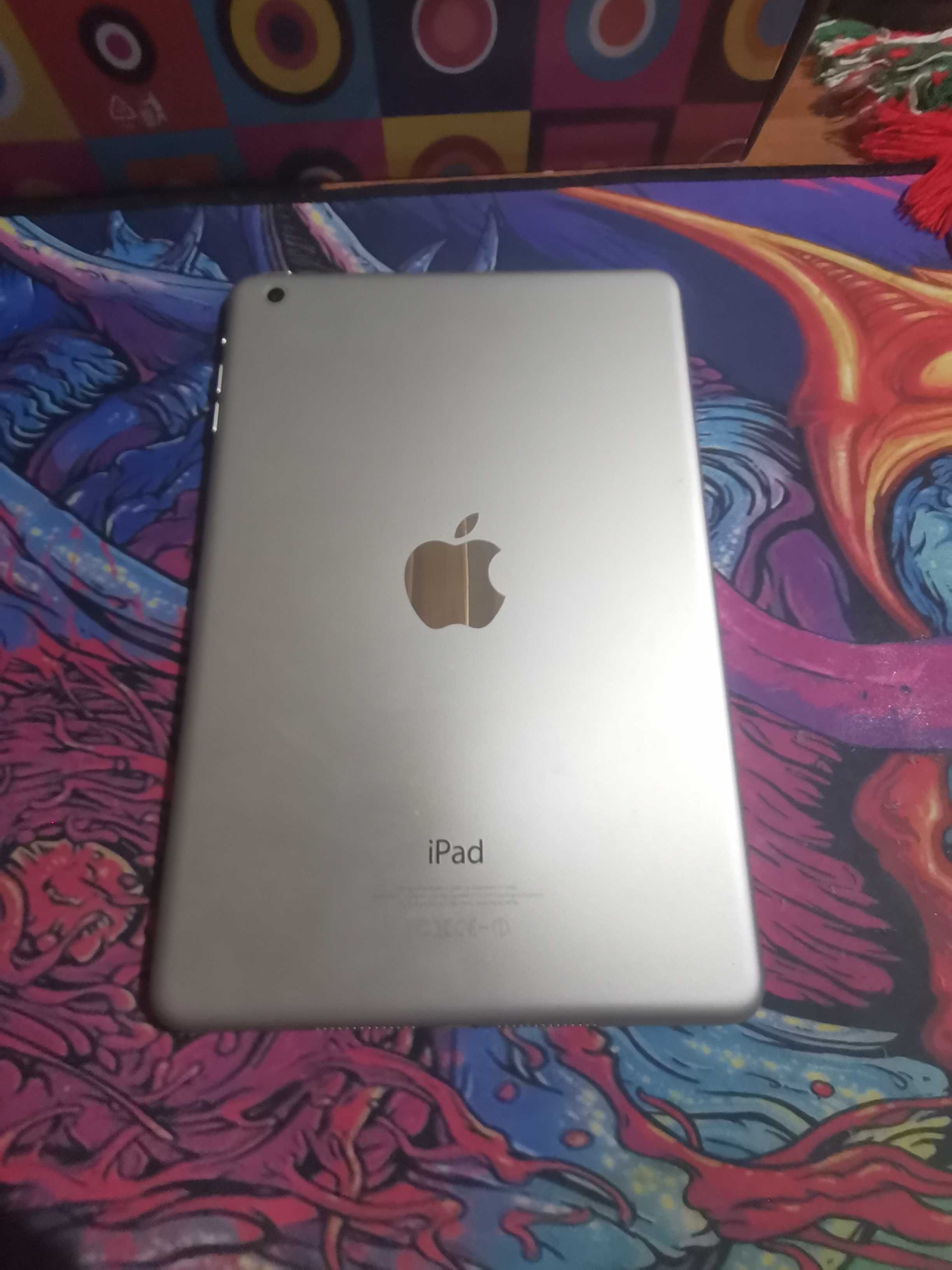 Ipad Mini 1 pentru piese