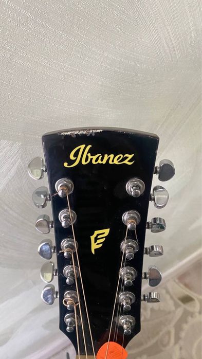 Акустическая гитара Ibanez