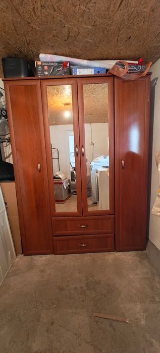 Продам шкаф в хорошем состоянии