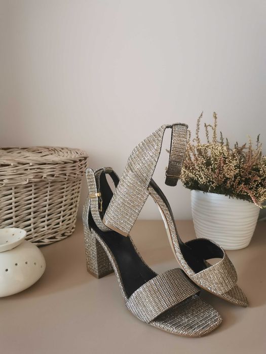 Sandale Next mărimea 37