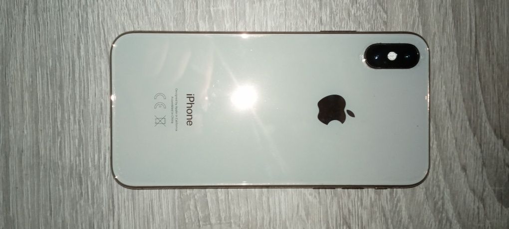 iPhone Xs 64Gb Gold
