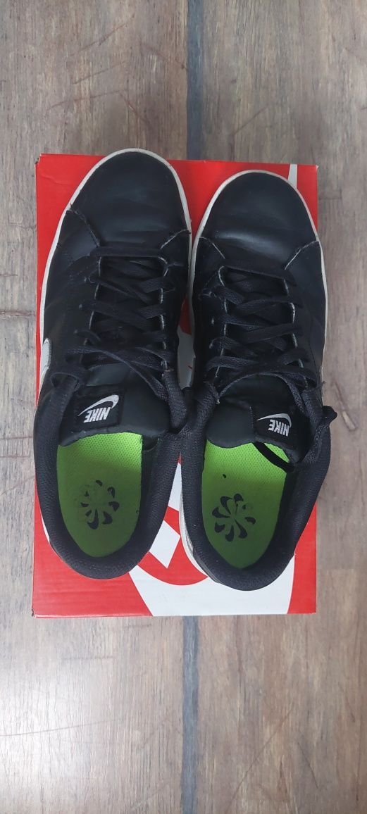 Маратонка тип обувка Nike 42.5