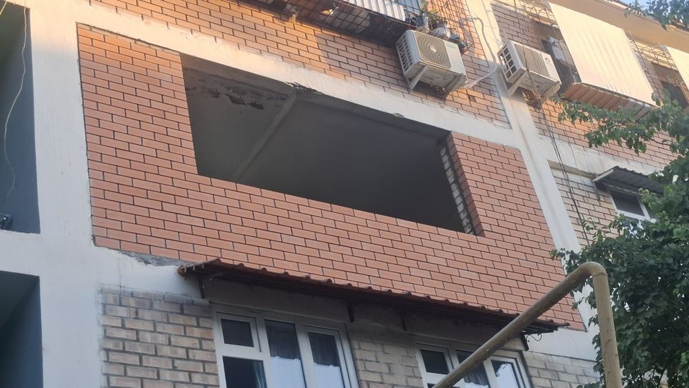 Кирпичная кладка балконов
