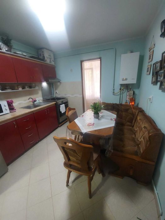 Inchiriez Apartament regim Hotelier