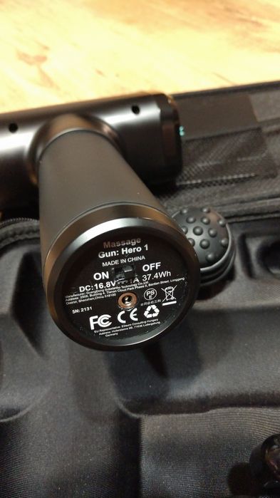 Pistol Masaj Profesional ABOX Hero 1 defect amplitudine 14mm