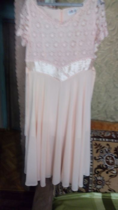 Продам платье на выпускной вечер