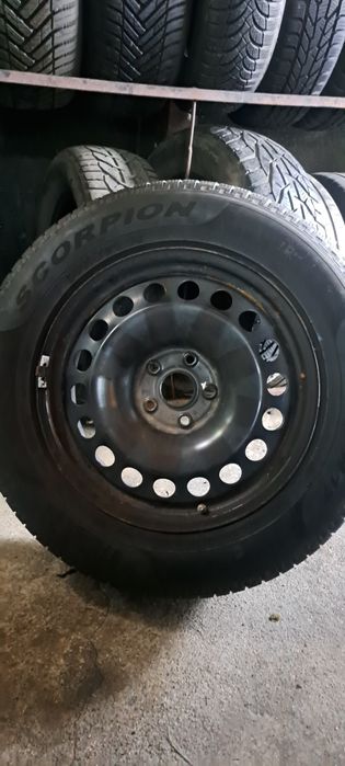 Jante r 17 cu cauciucuri  m+s. 215 65 r 17