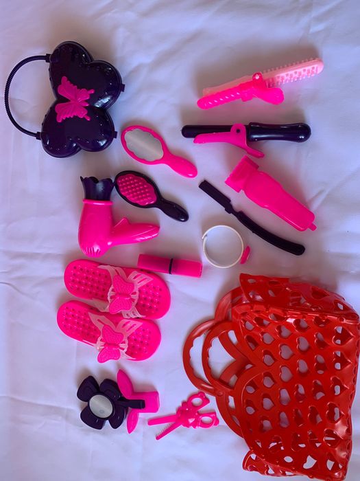 Продам игрушки новые