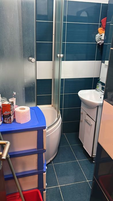 Se închiriază cameră într-un apartament stil Garsoniera CONTACT WATAP.