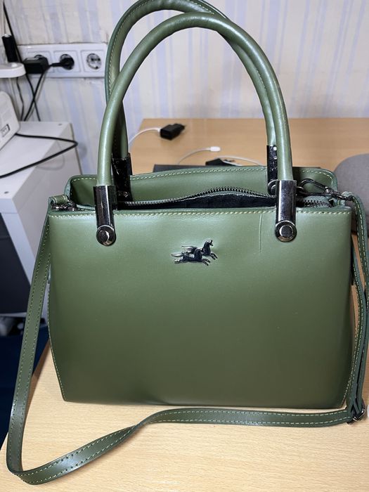 Сумка из натуральной гладкой кожи