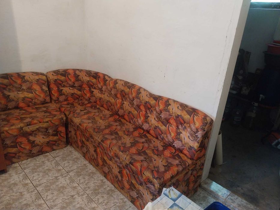 кухненски  ъглов  диван