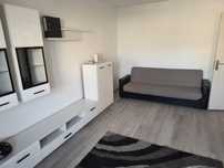 Închiriez apartament doua camere decomandat
