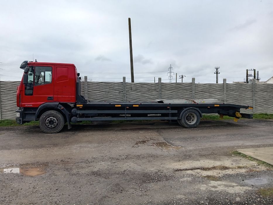 Transport auto, utilaje grele, dube, buldoexcavator, nacele