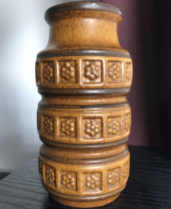 Керамична колекционерска ваза
