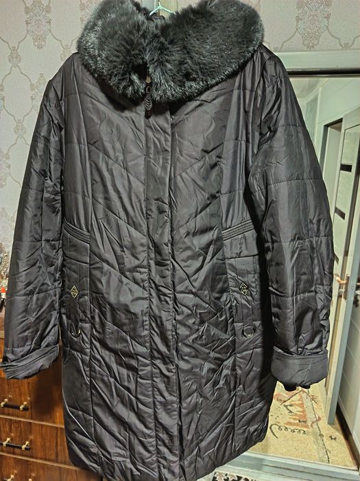 Kurtka sotiladi Tuya yungidan