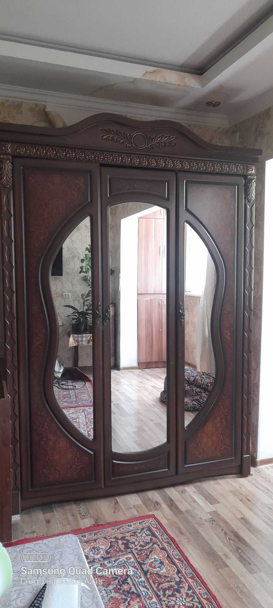 Мебель и Шкаф,диван,