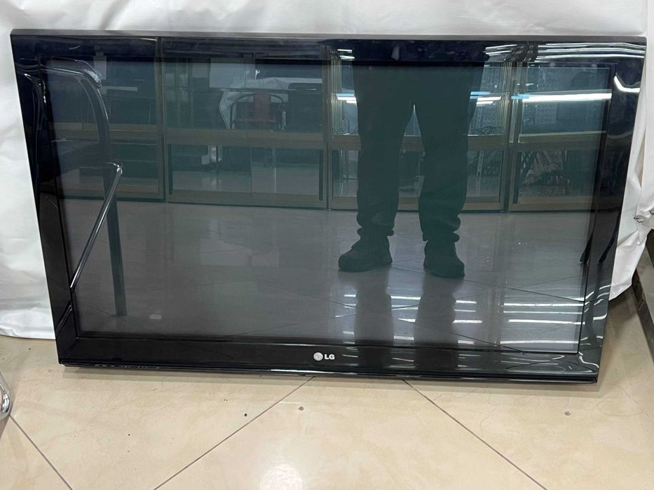 Плазменный телевизор LG 42PQ100R-ZA