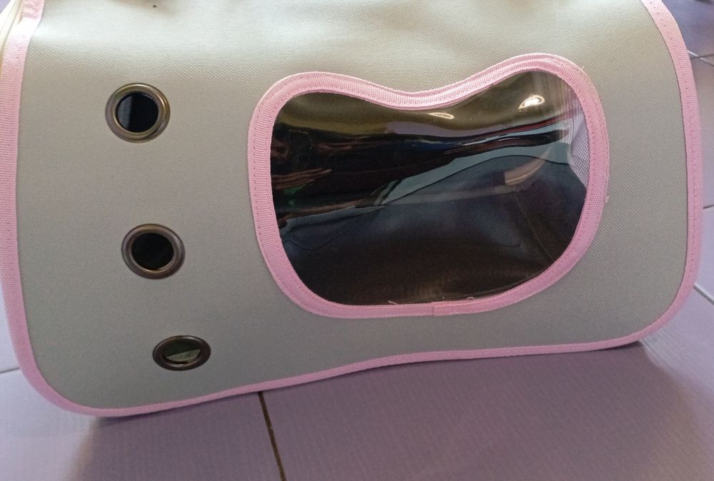 Чисто нова чанта за домашен любимец