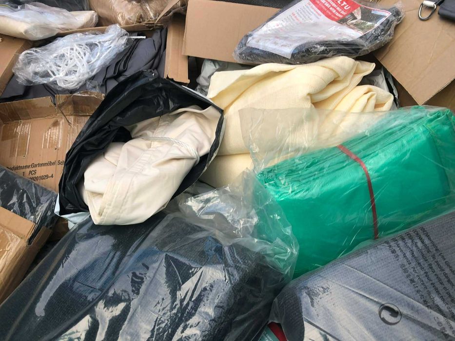 стока лот непромокаеми платнища и засенчващи мрежи 29 броя