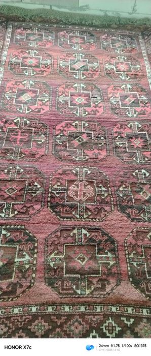 1960 yilgi qadimiy gilam