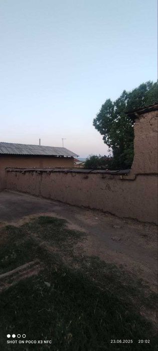 Uchastka Madaniyat Taraqqiy ferma kochada 2 sotikadan oshiqro