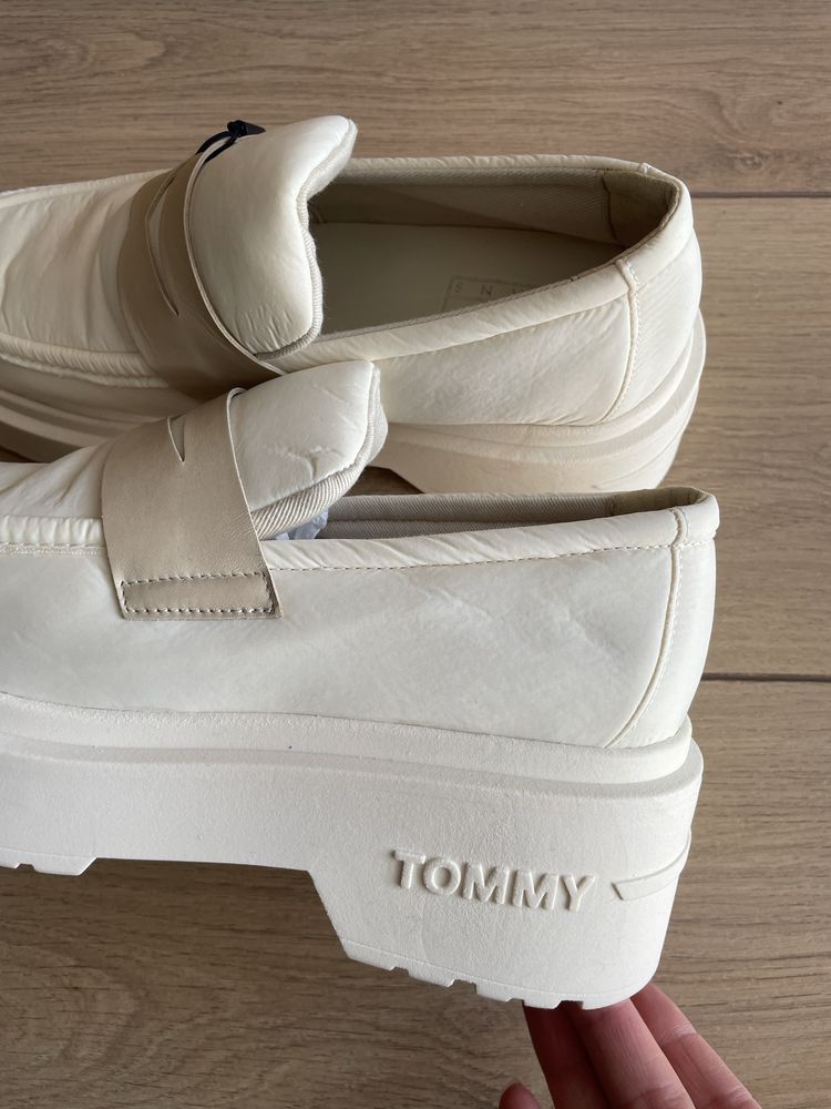 Лоуфъри Tommy jeans 39/40н