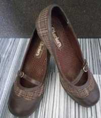 Дамски обувки Skechers на платформа 37 номер